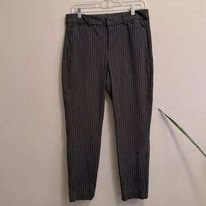 Old Navy - Charcoal Pinstriped High-Rise Pixie Dress Pants - size 10